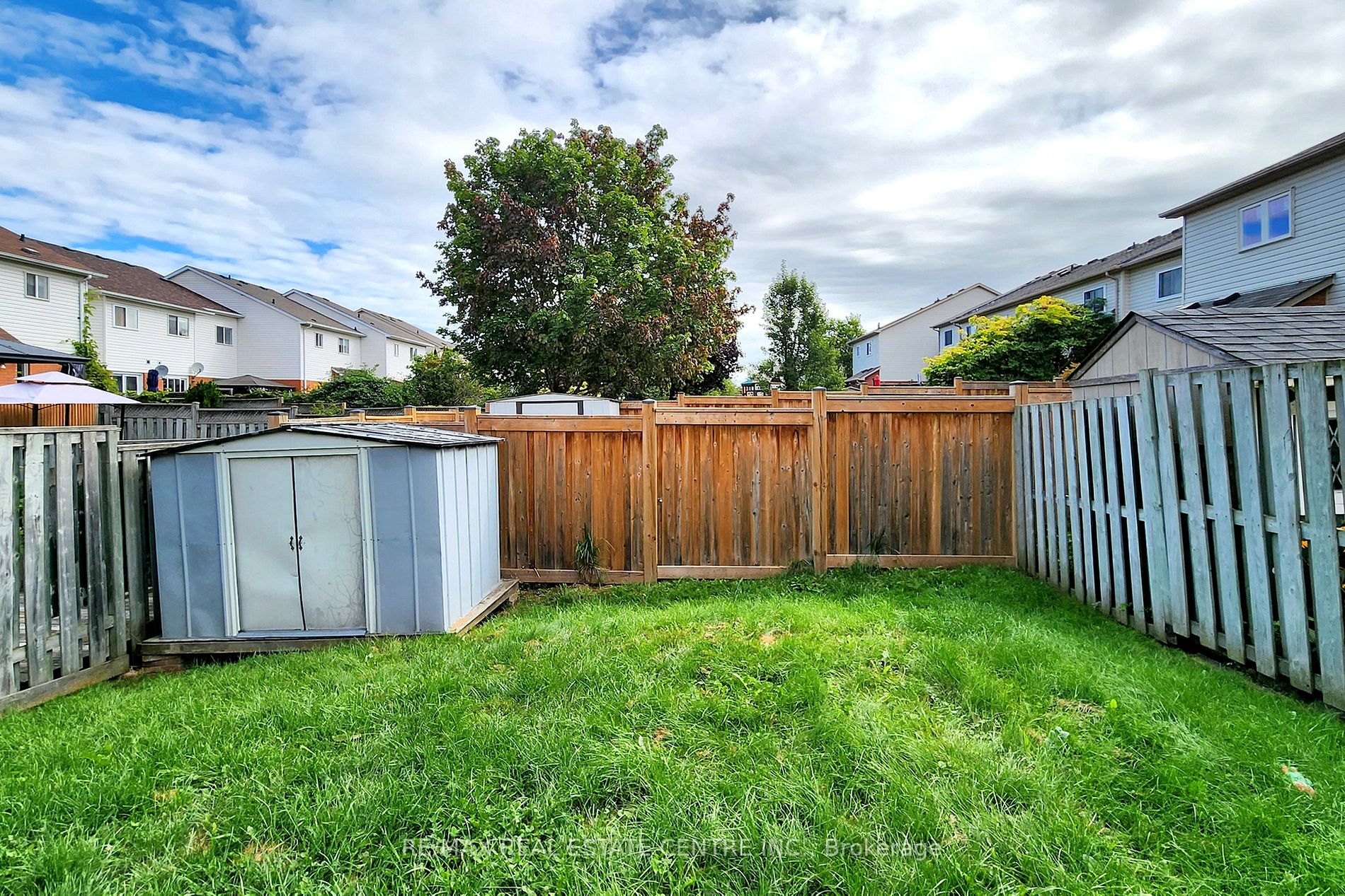 98 Wilkins Cres