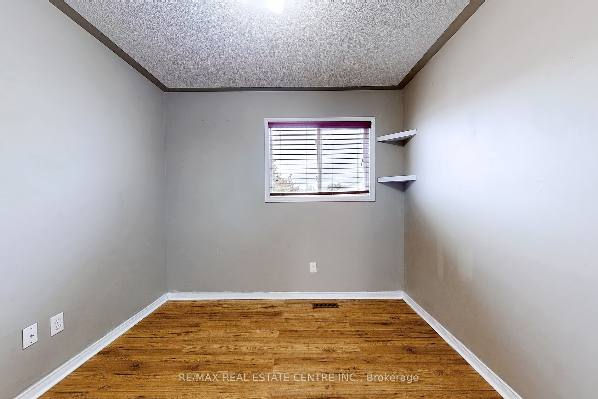 98 Wilkins Cres