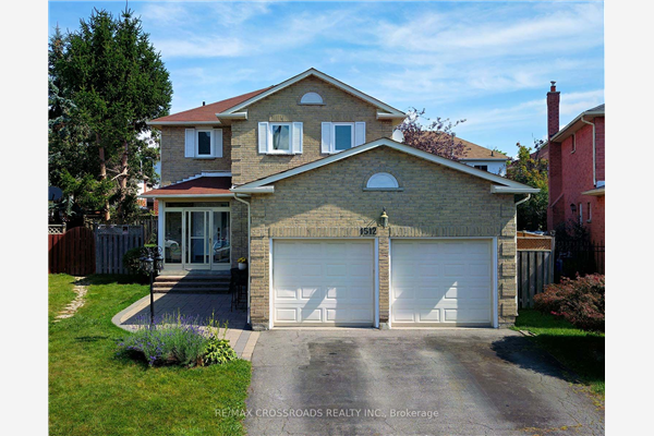 1512 Terracotta Crt, Pickering