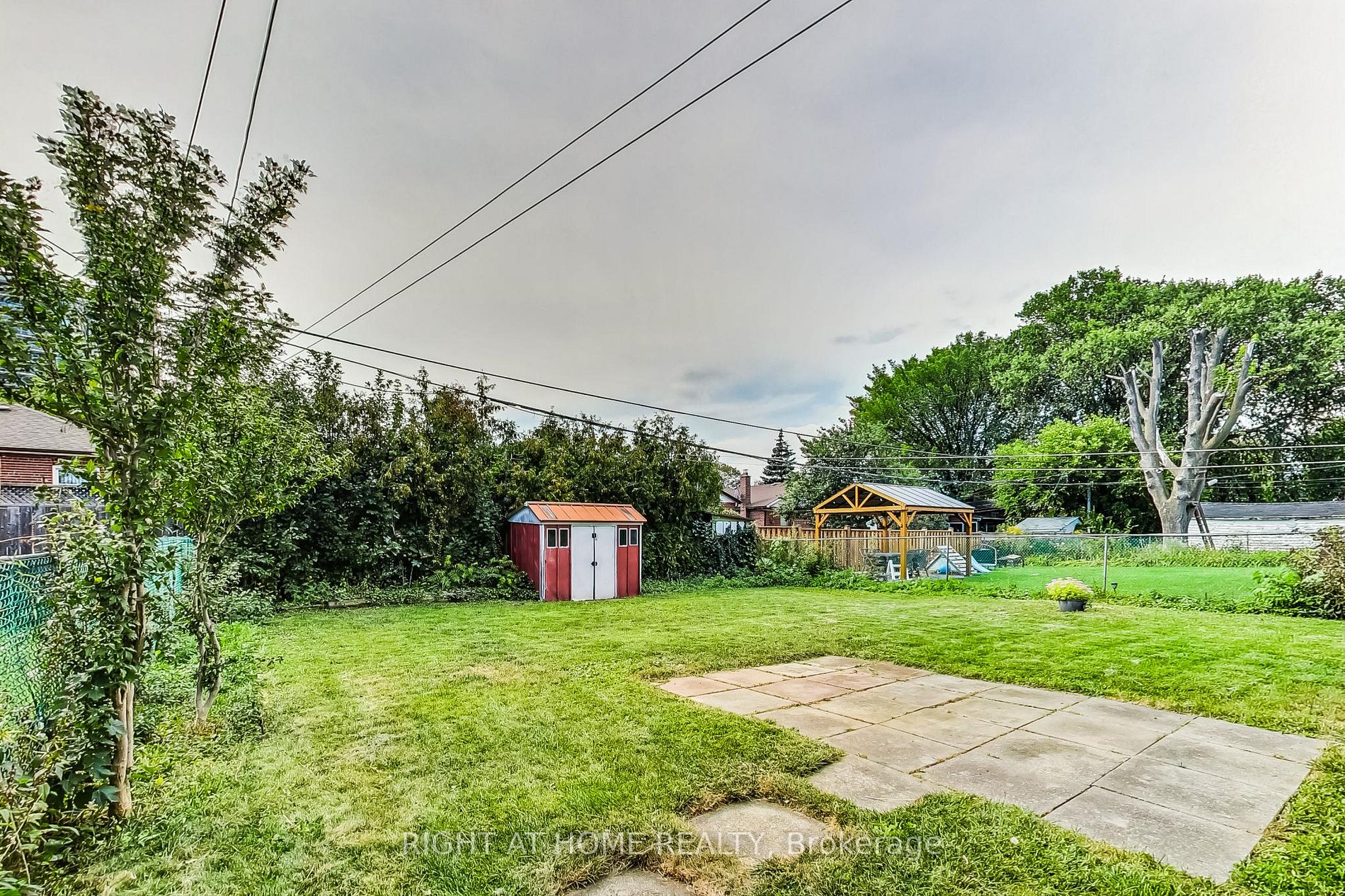 10 Vauxhall Dr