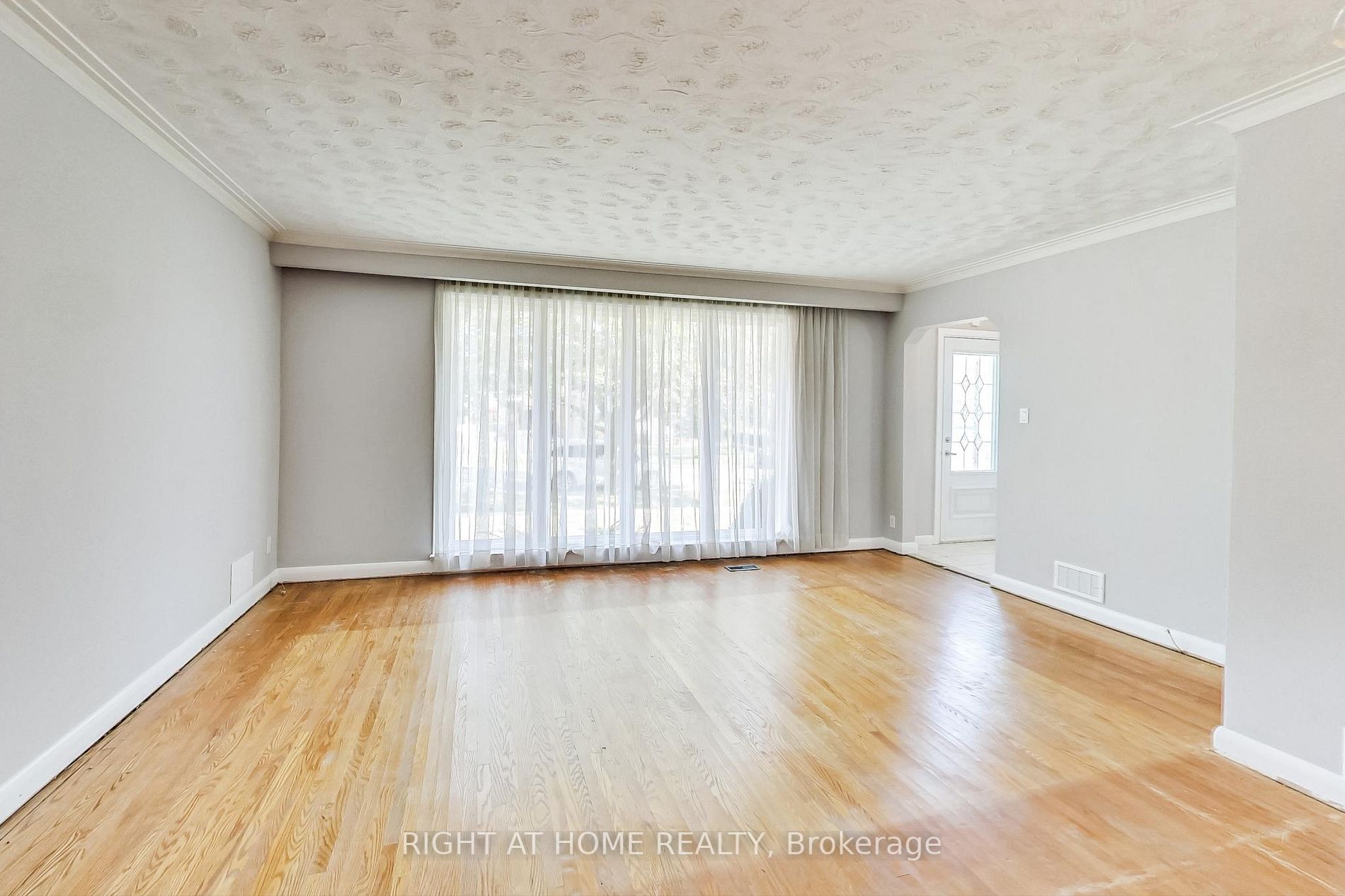 10 Vauxhall Dr