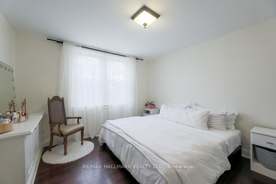 93 Glenmount Park Rd