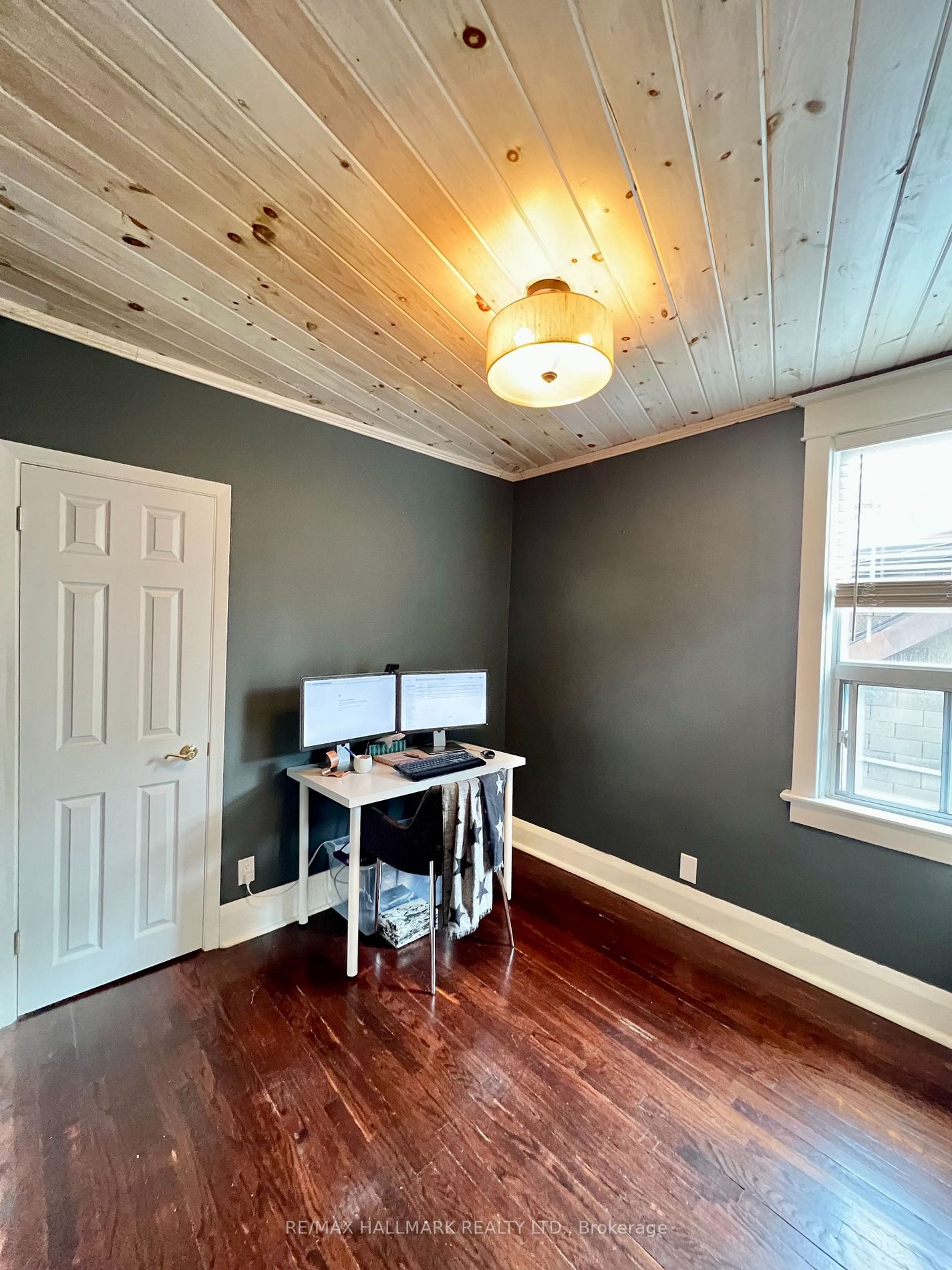 93 Glenmount Park Rd