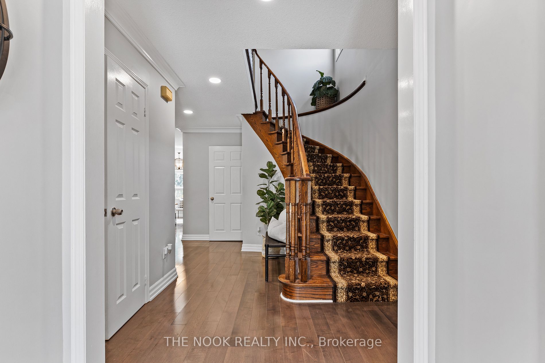 1649 Beaton Way