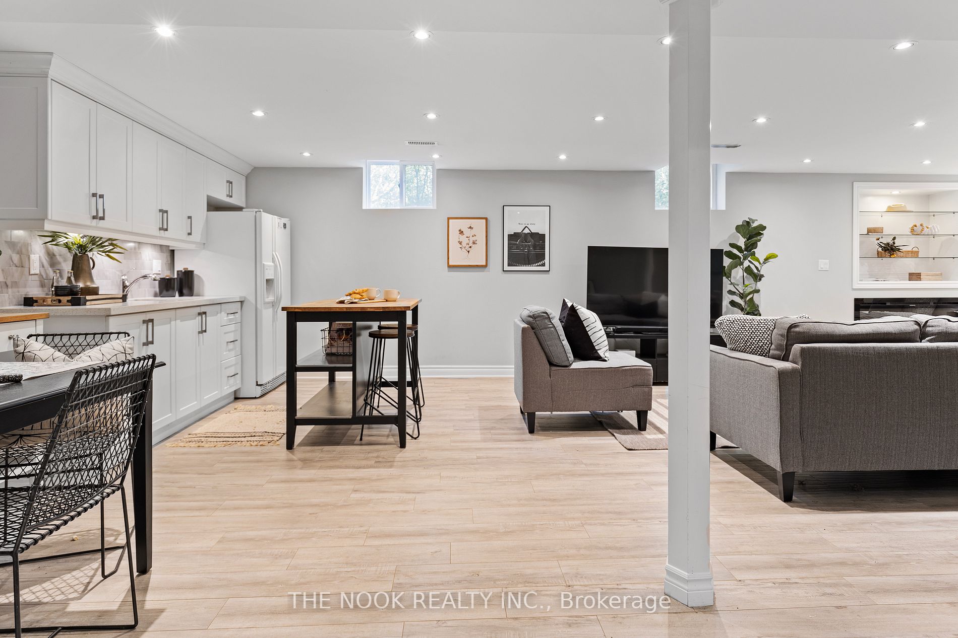 1649 Beaton Way