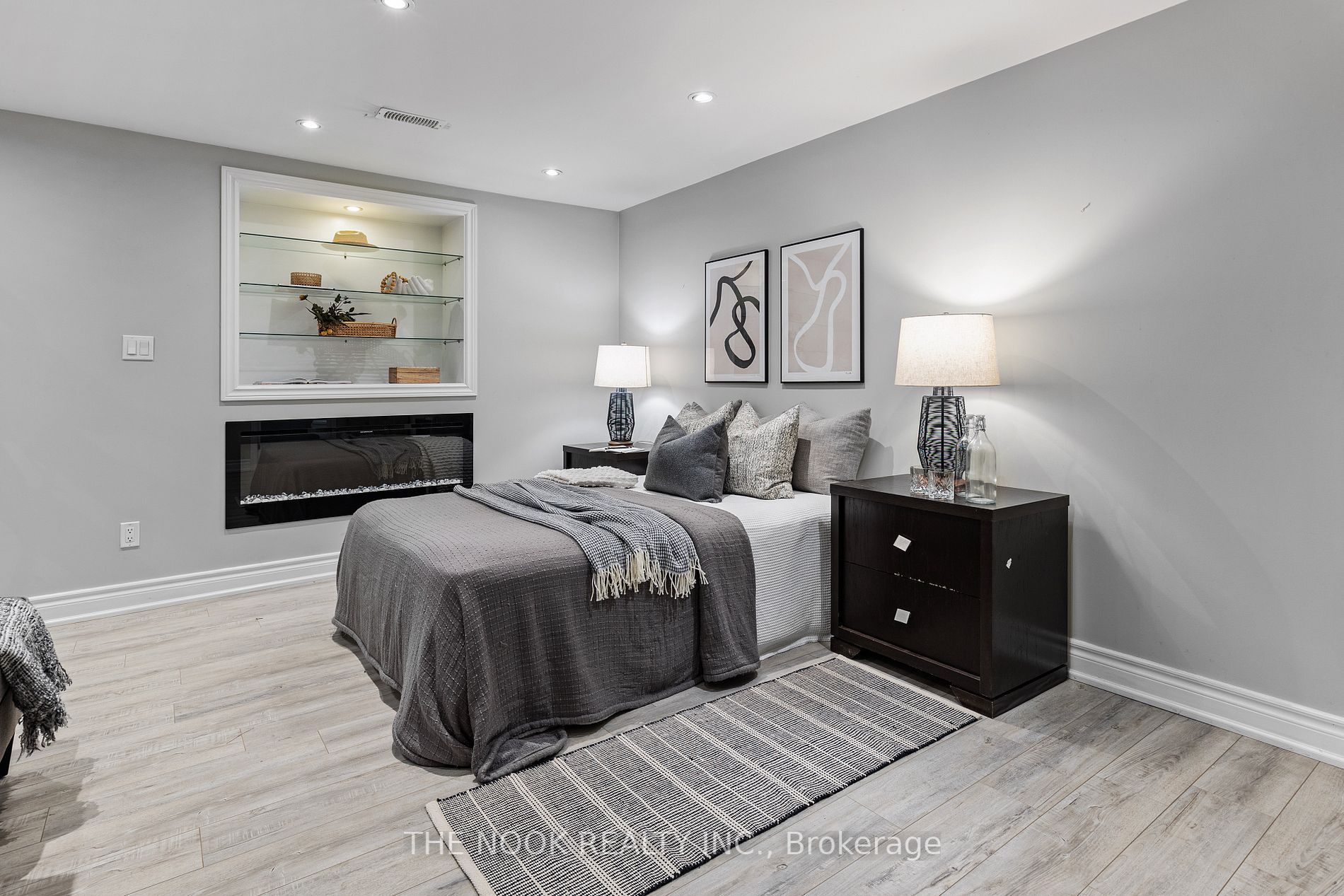 1649 Beaton Way