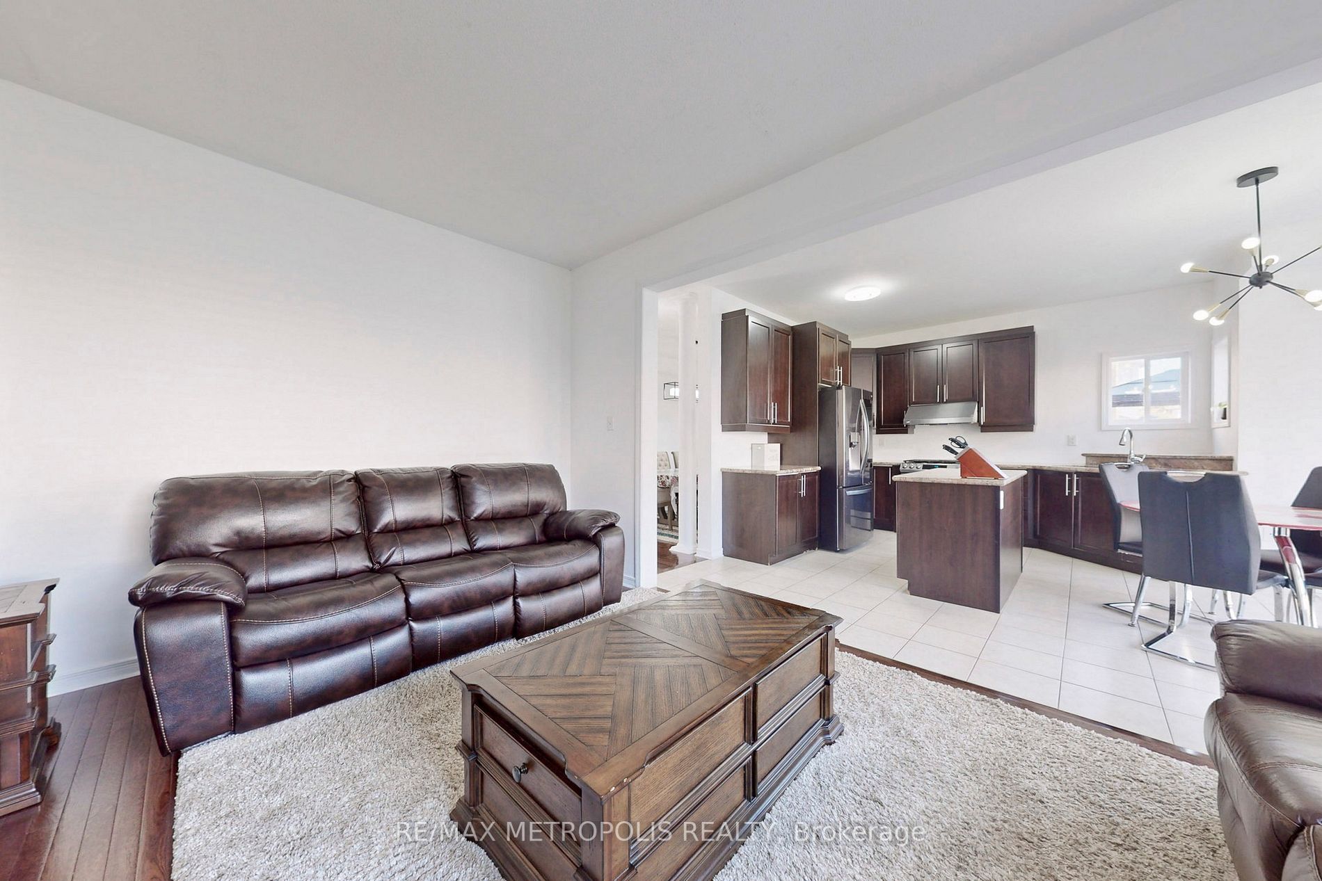 24 Kimble Ave