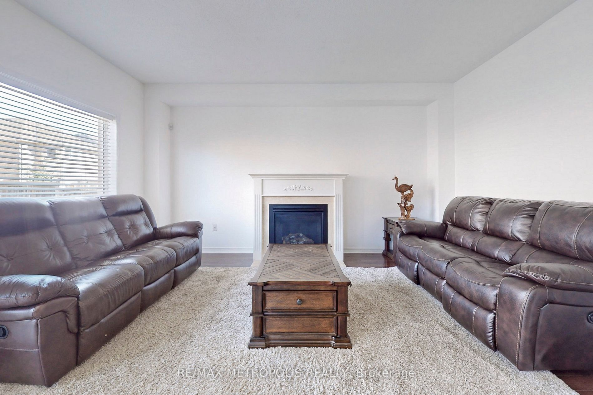 24 Kimble Ave