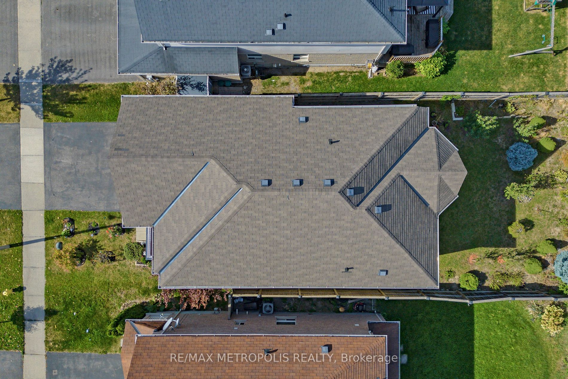 24 Kimble Ave