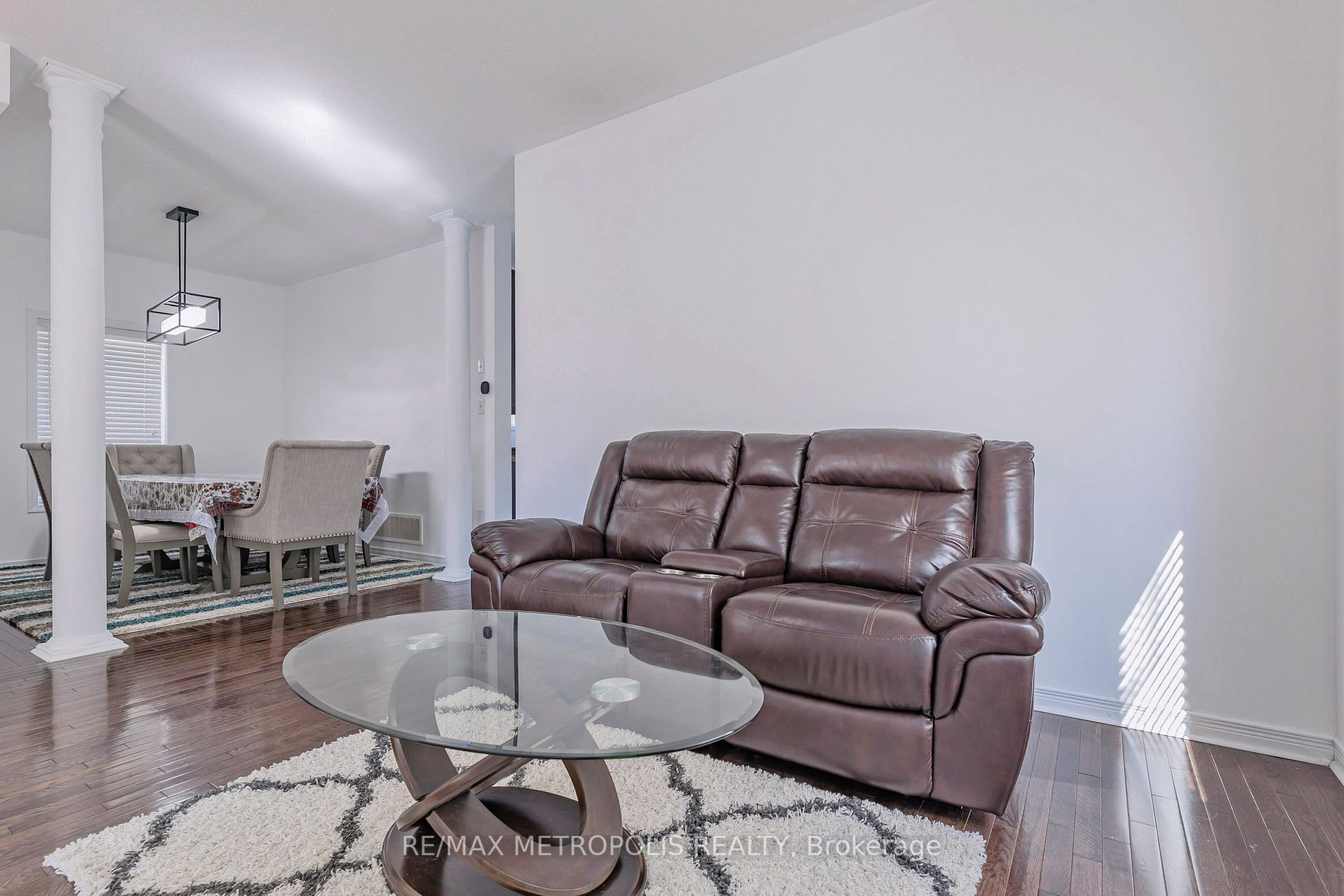 24 Kimble Ave