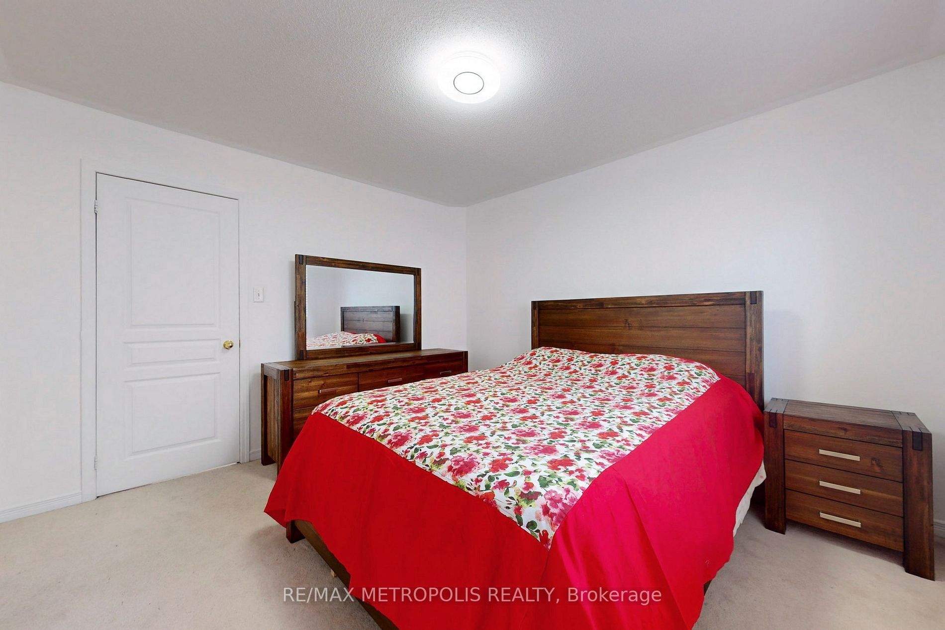 24 Kimble Ave