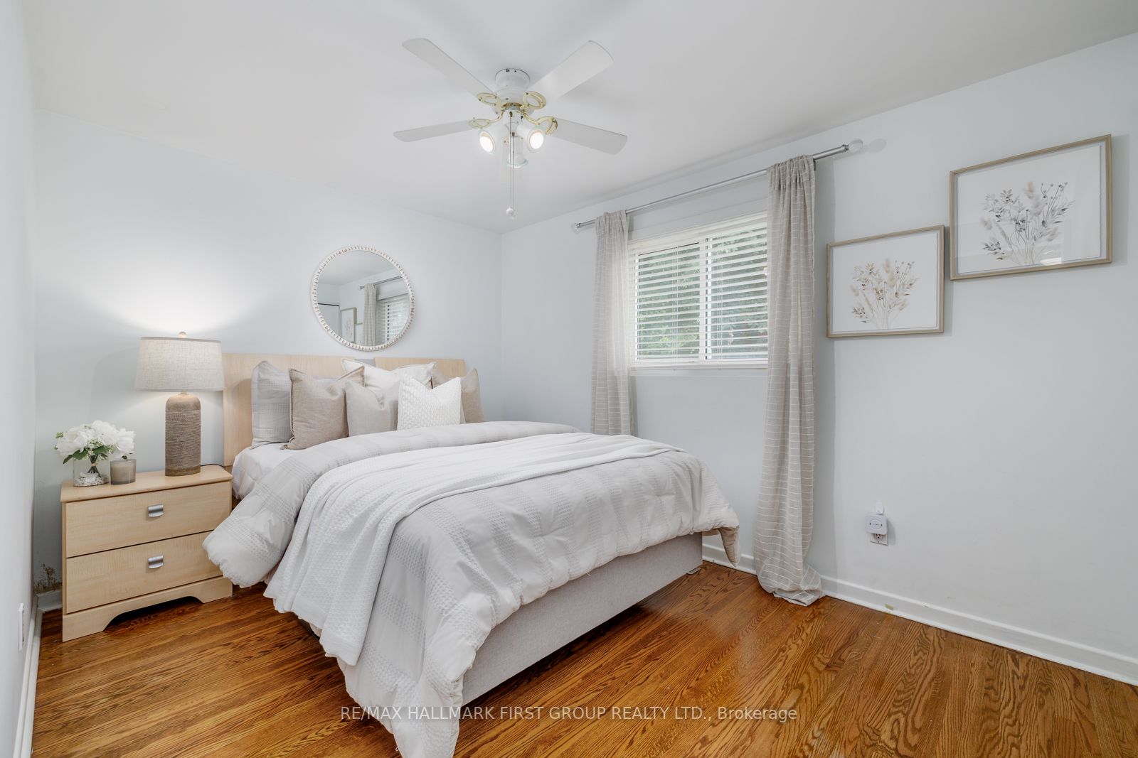 8 Albery Crescent