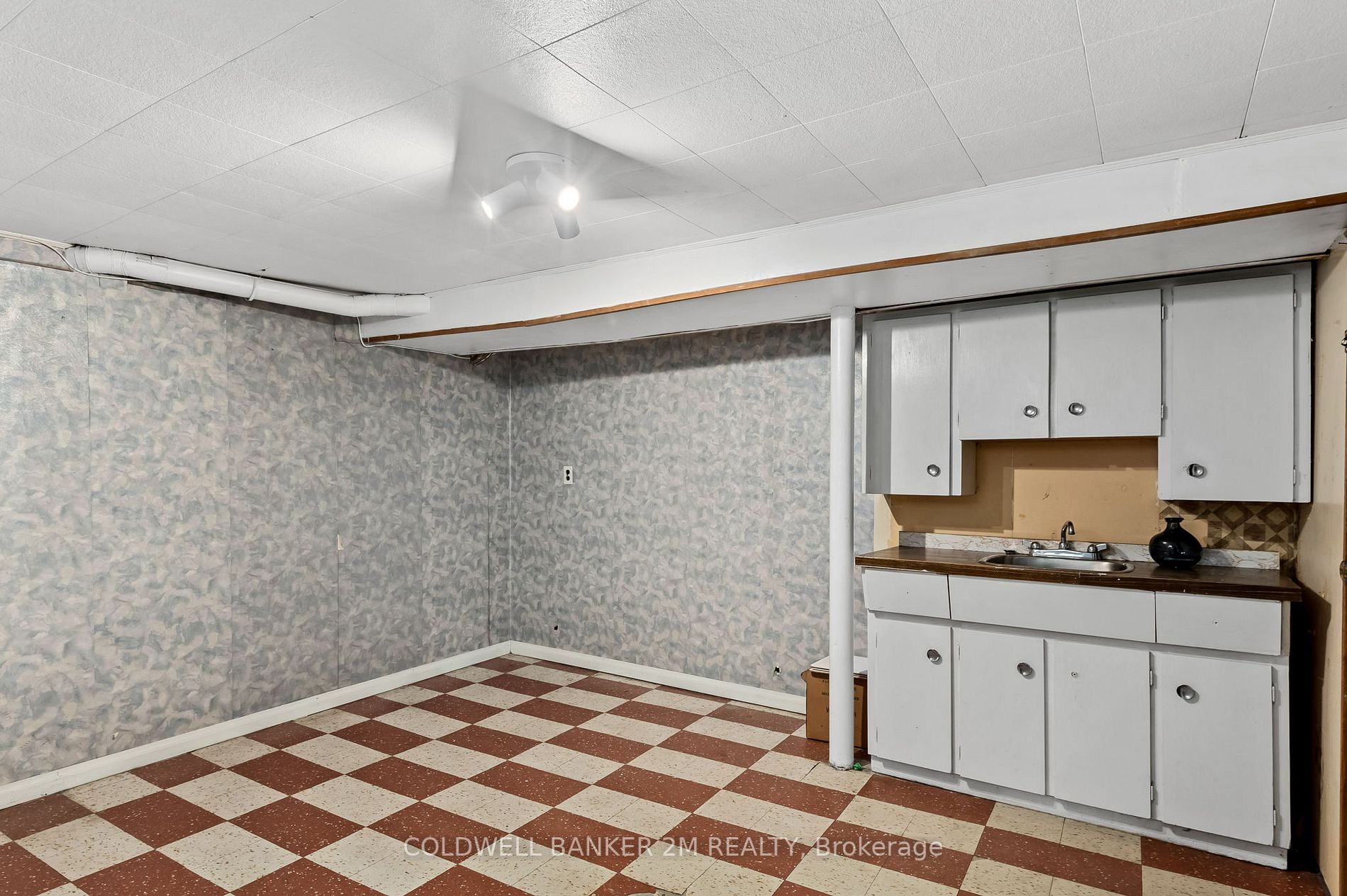 51 Hunt Club Dr