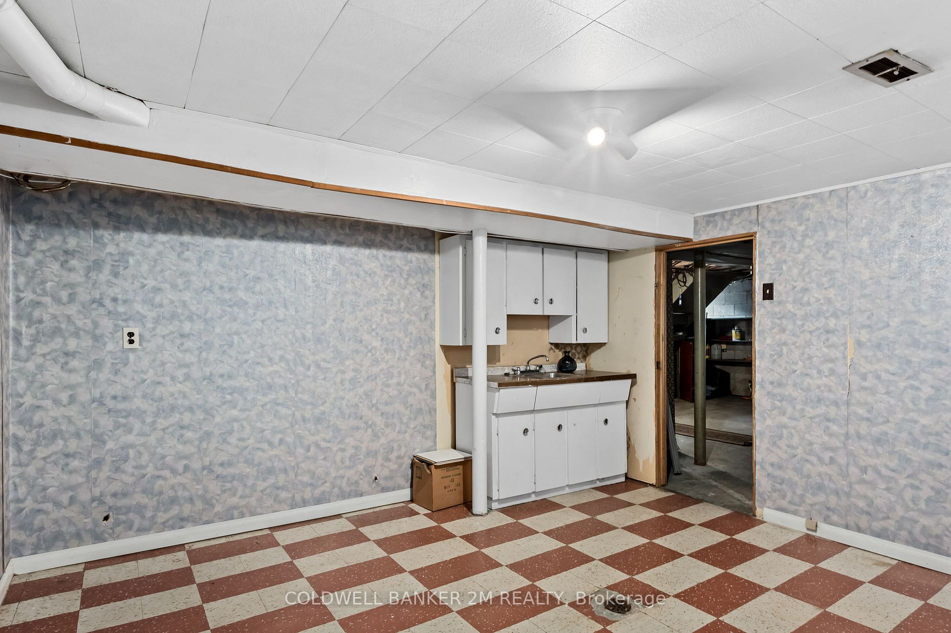 51 Hunt Club Dr