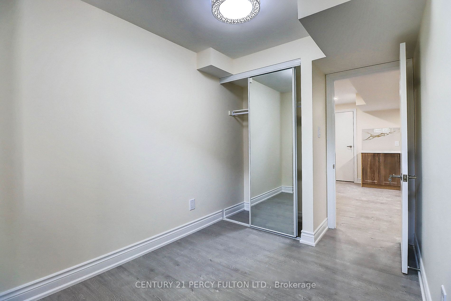 18 Rosswell Dr, #Bsmt