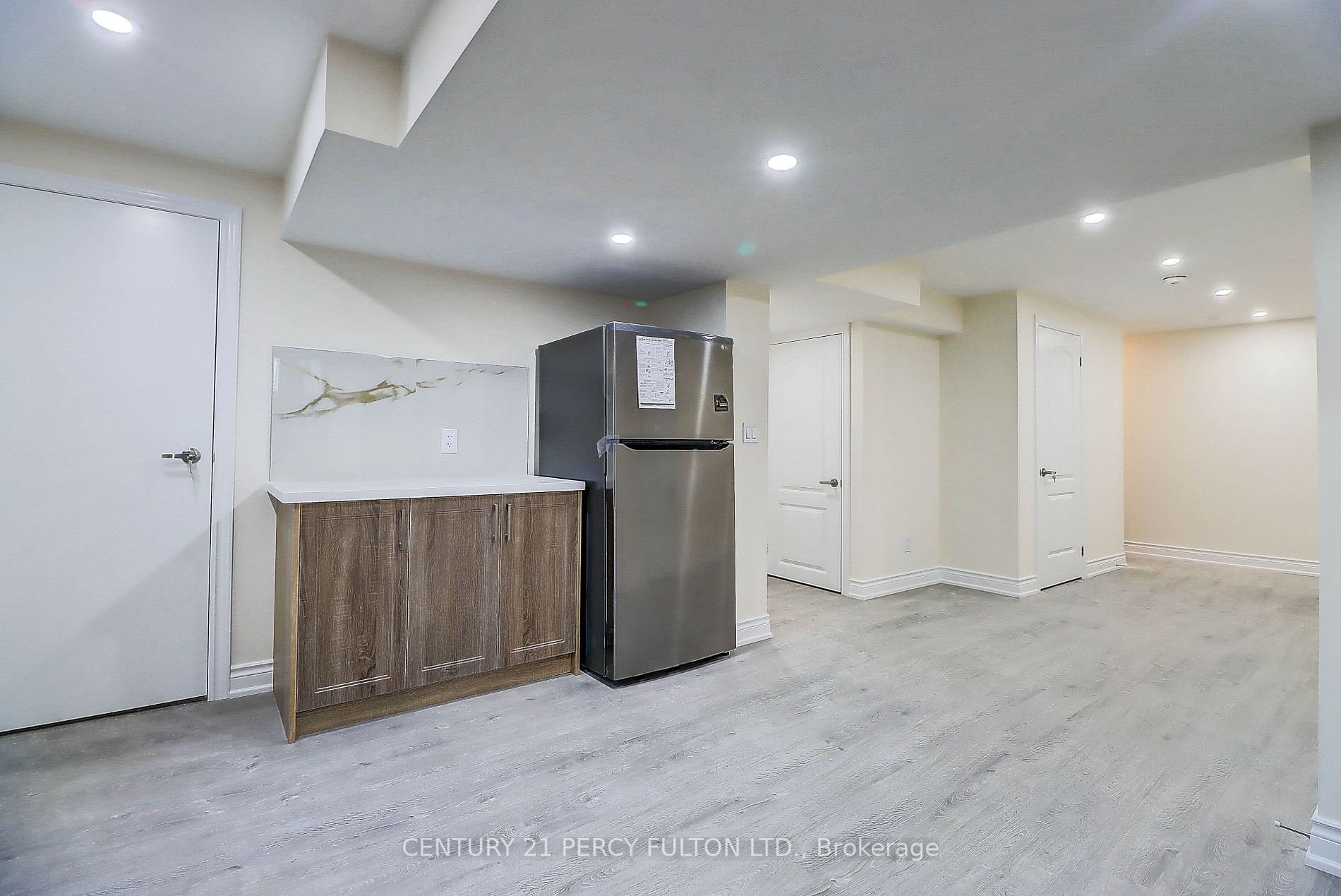 18 Rosswell Dr, #Bsmt