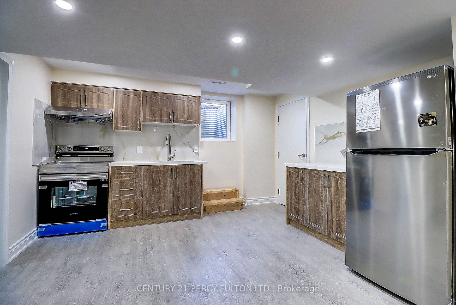 18 Rosswell Dr, #Bsmt