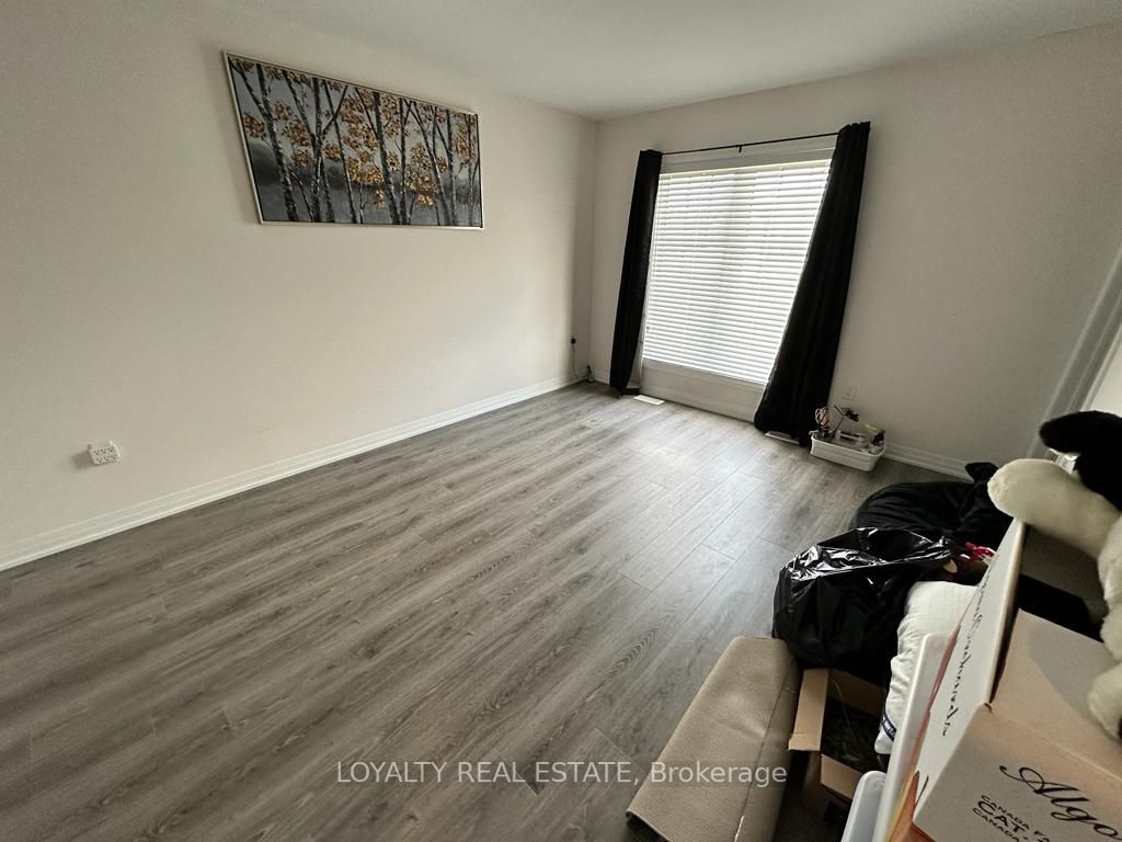 46 Ambereen Pl