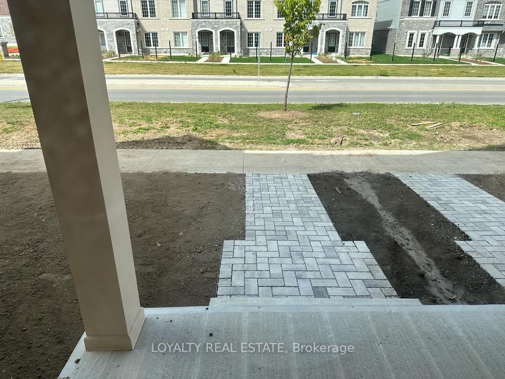 46 Ambereen Pl