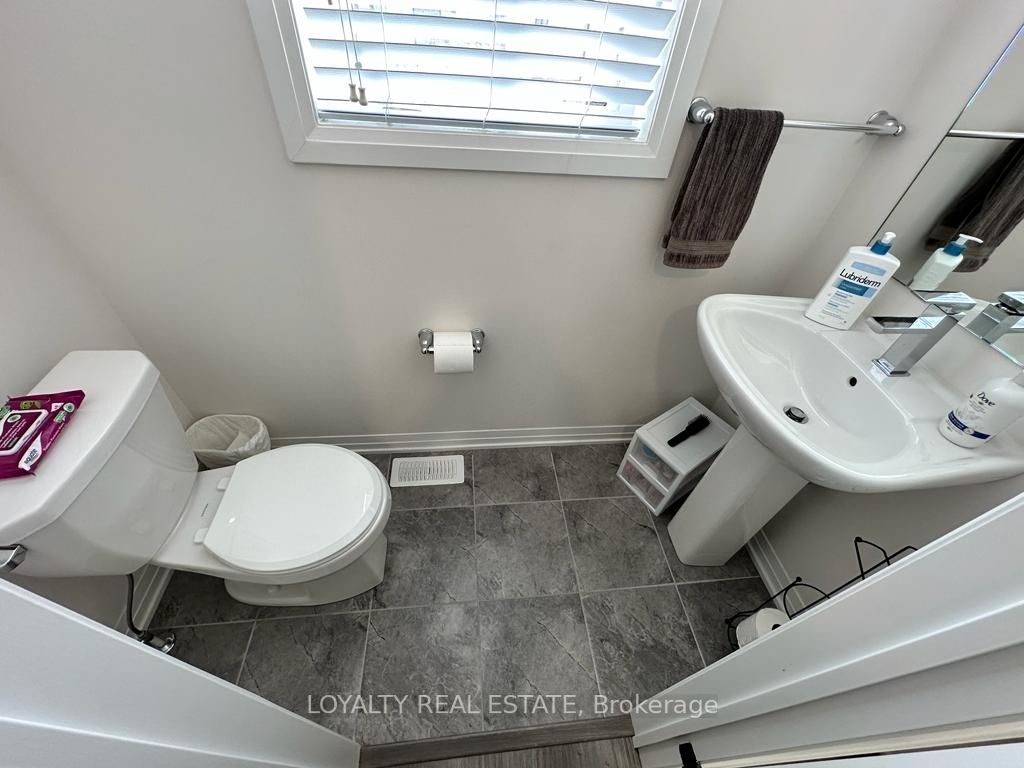 46 Ambereen Pl