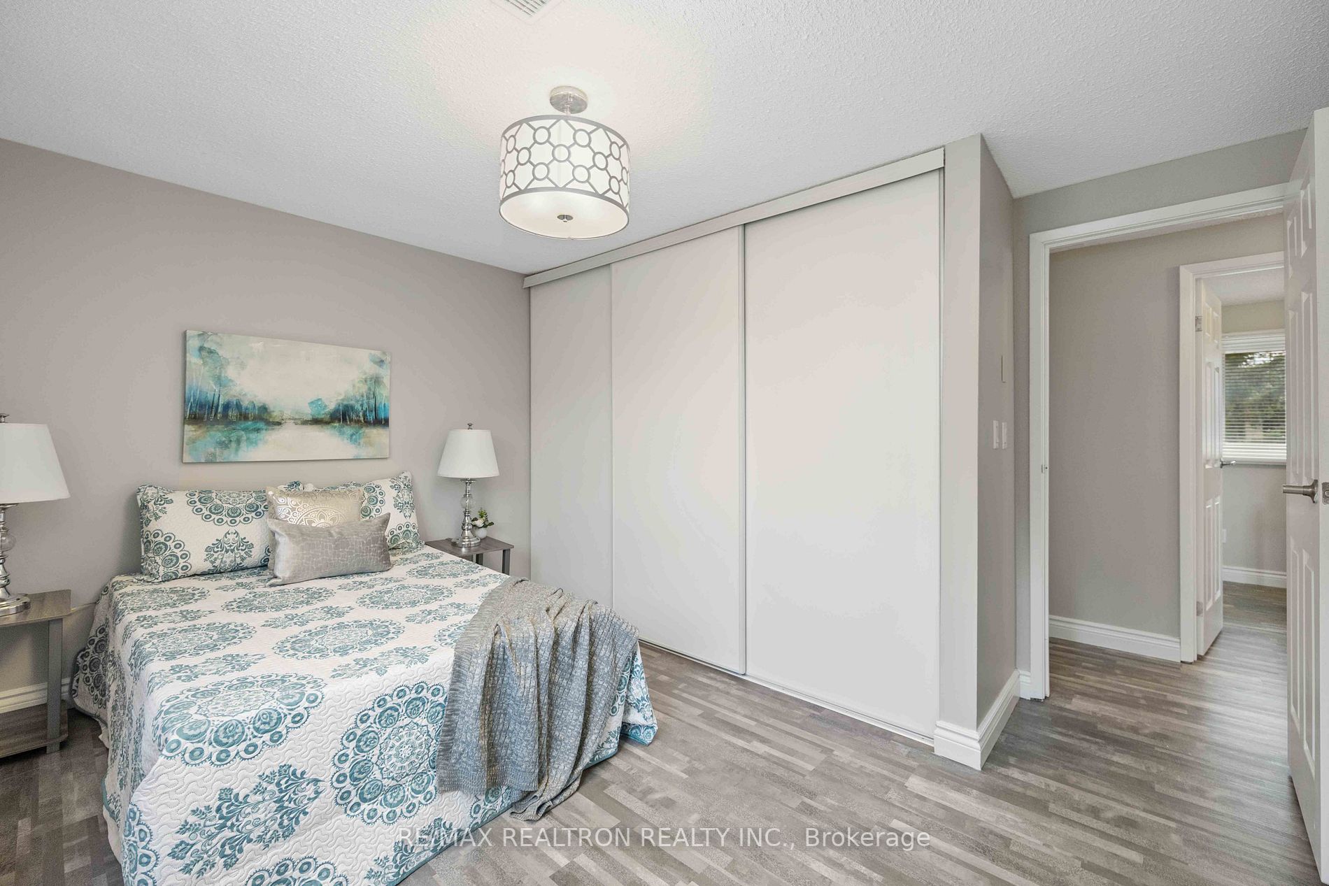 514 Capilano Court, #Upper