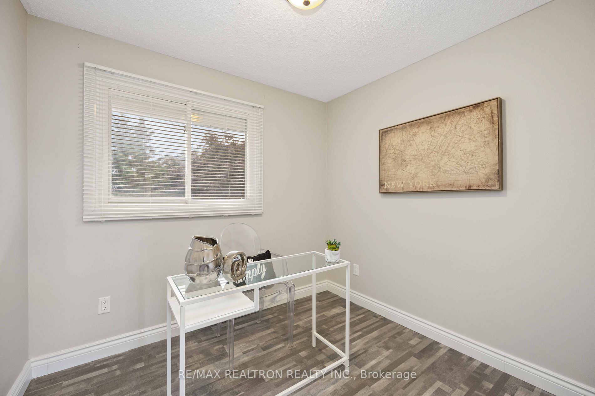 514 Capilano Court, #Upper