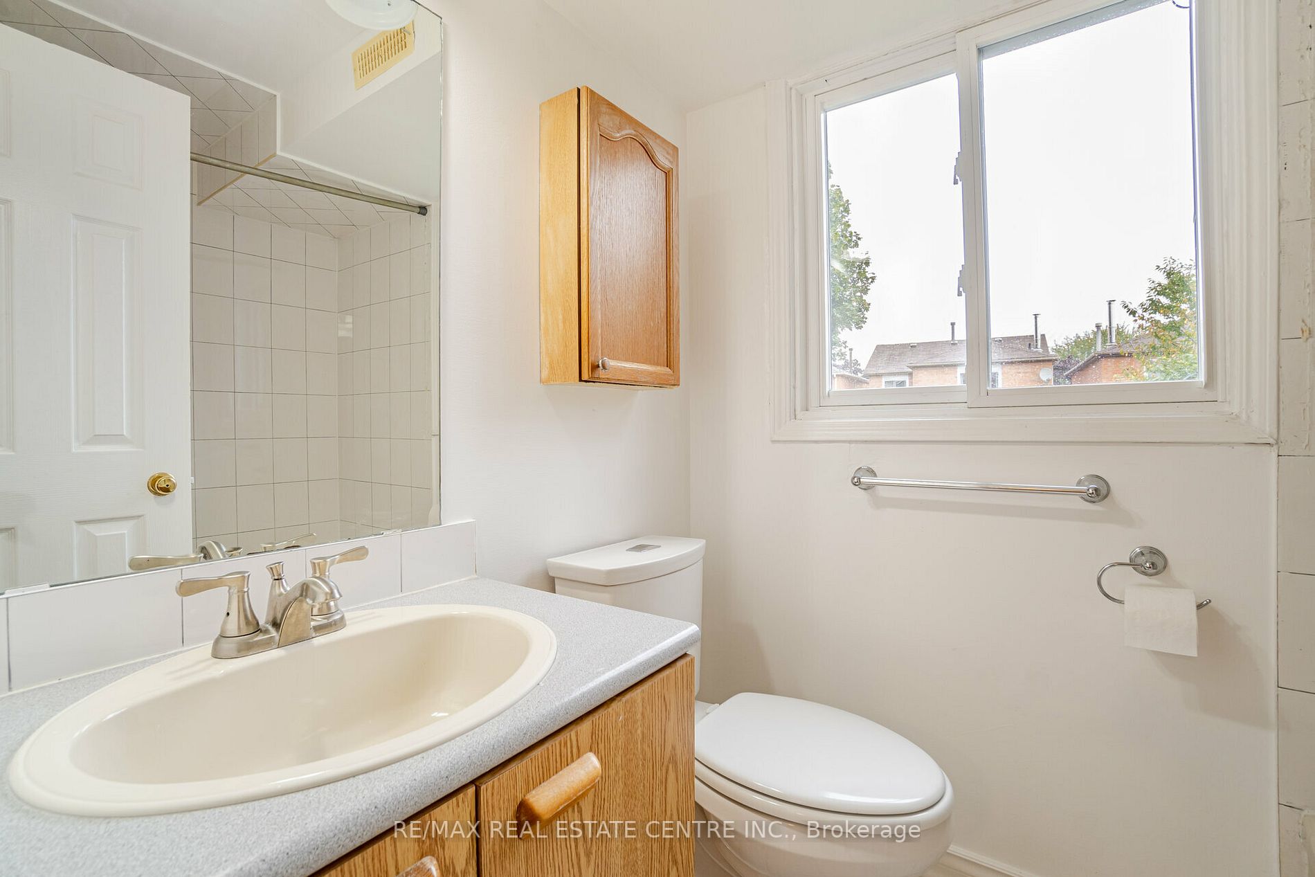 35 Fernbank Place