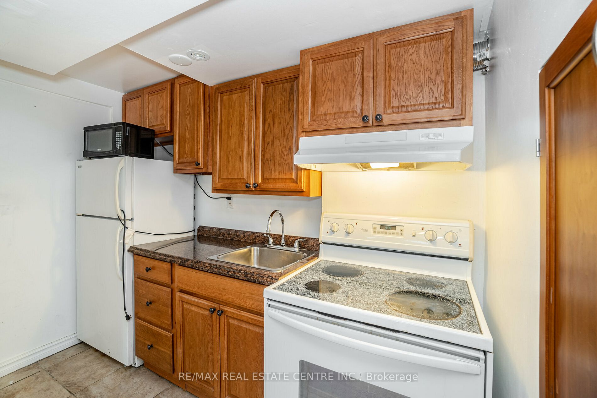 35 Fernbank Place