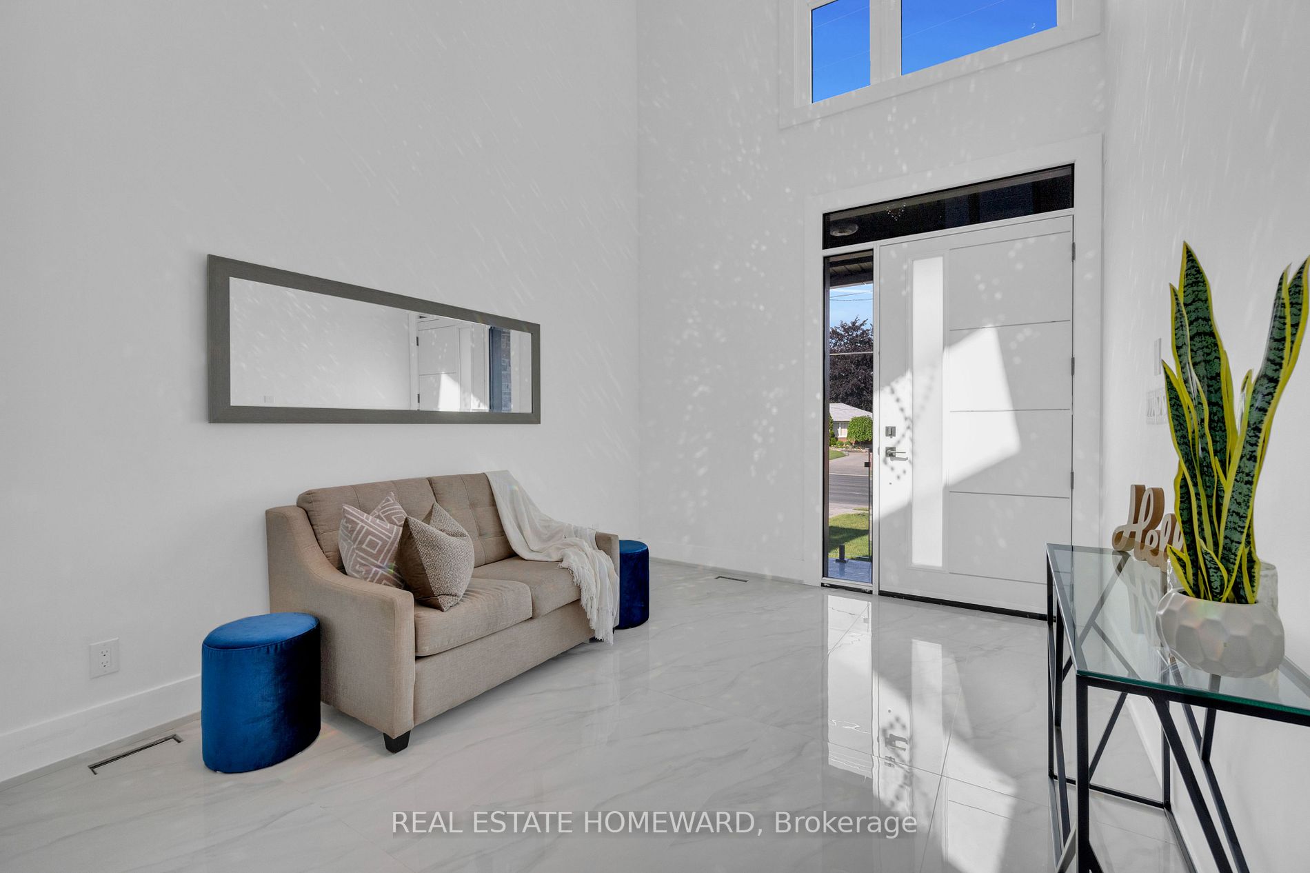 334 Thornton Road N