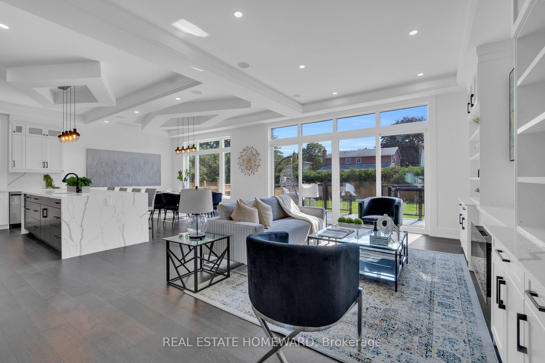 334 Thornton Road N