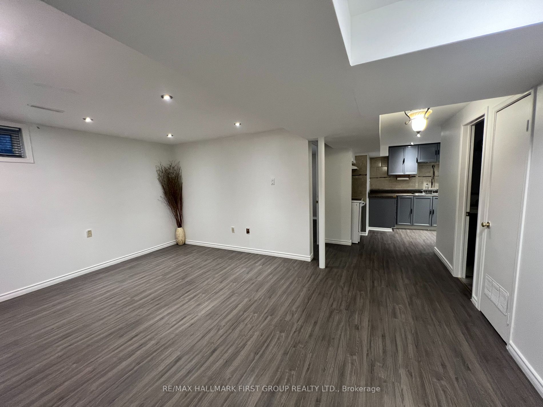 1731 Echo Point Crt