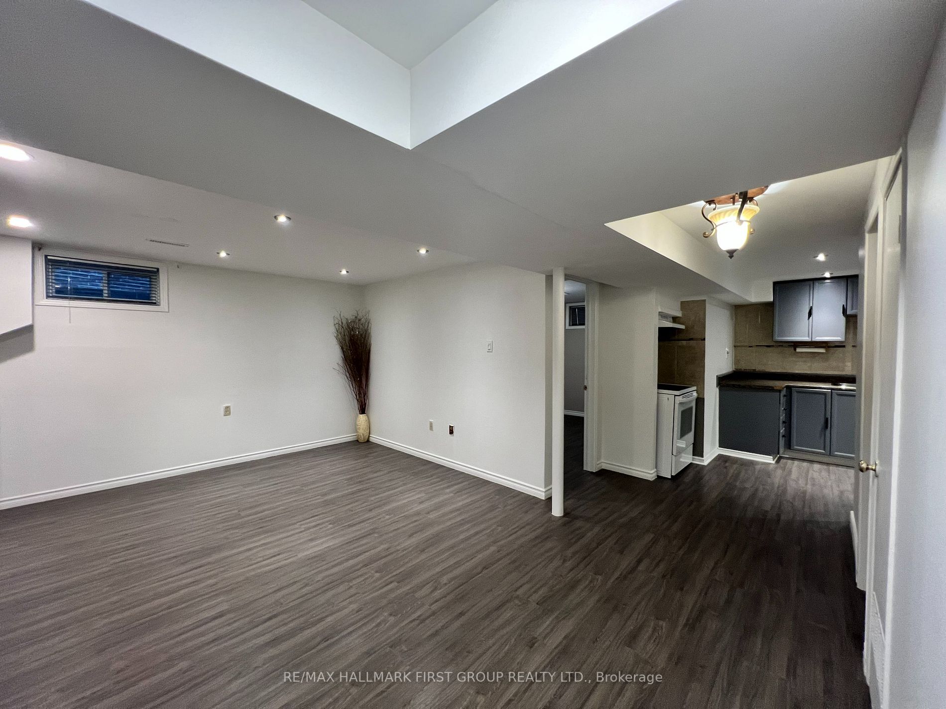 1731 Echo Point Crt