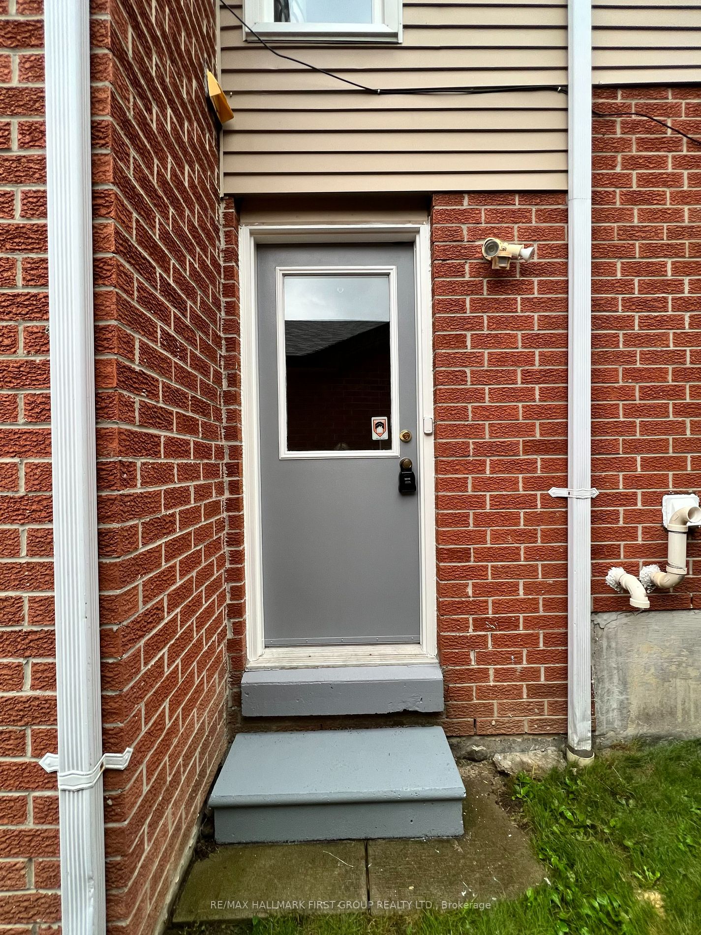 1731 Echo Point Crt