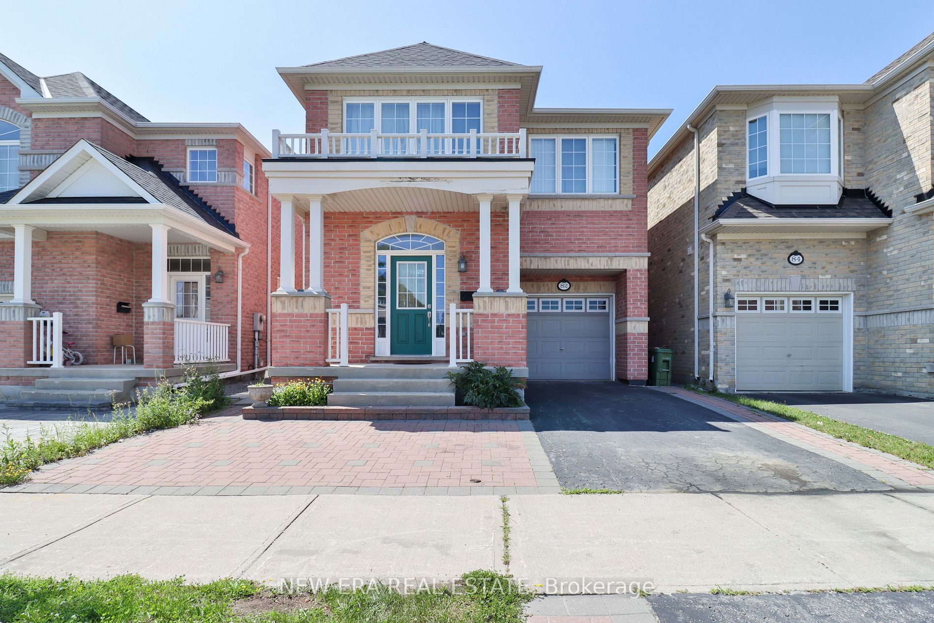 82 Vivian Rd