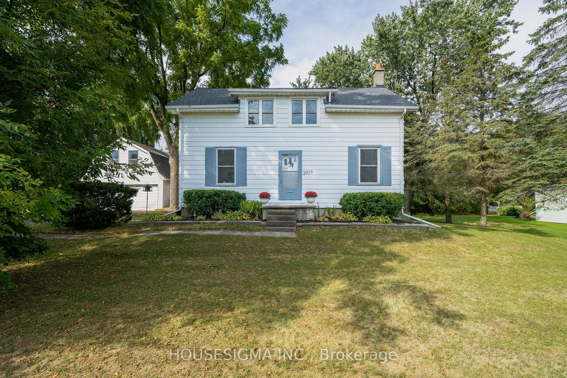 2078 Hwy 2 W