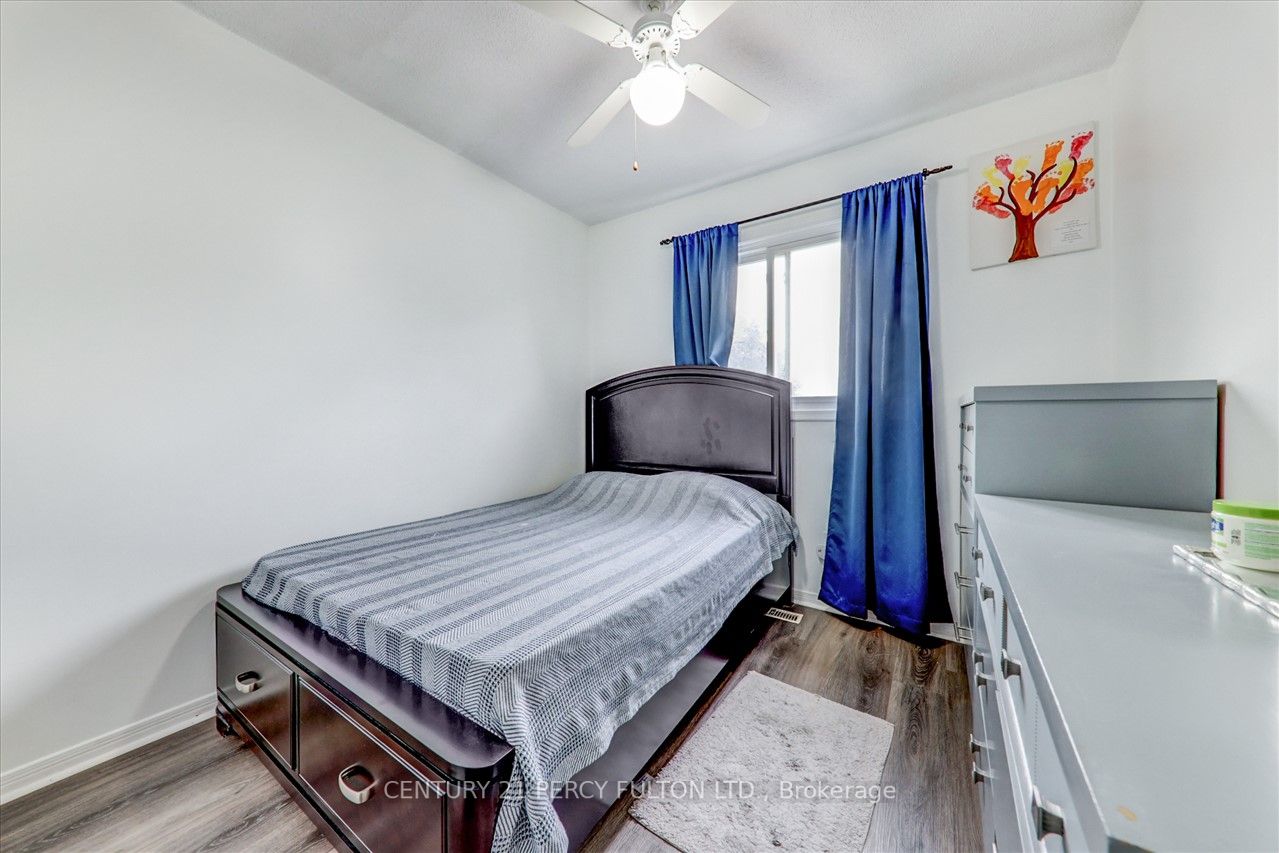 1548 Marshcourt Dr