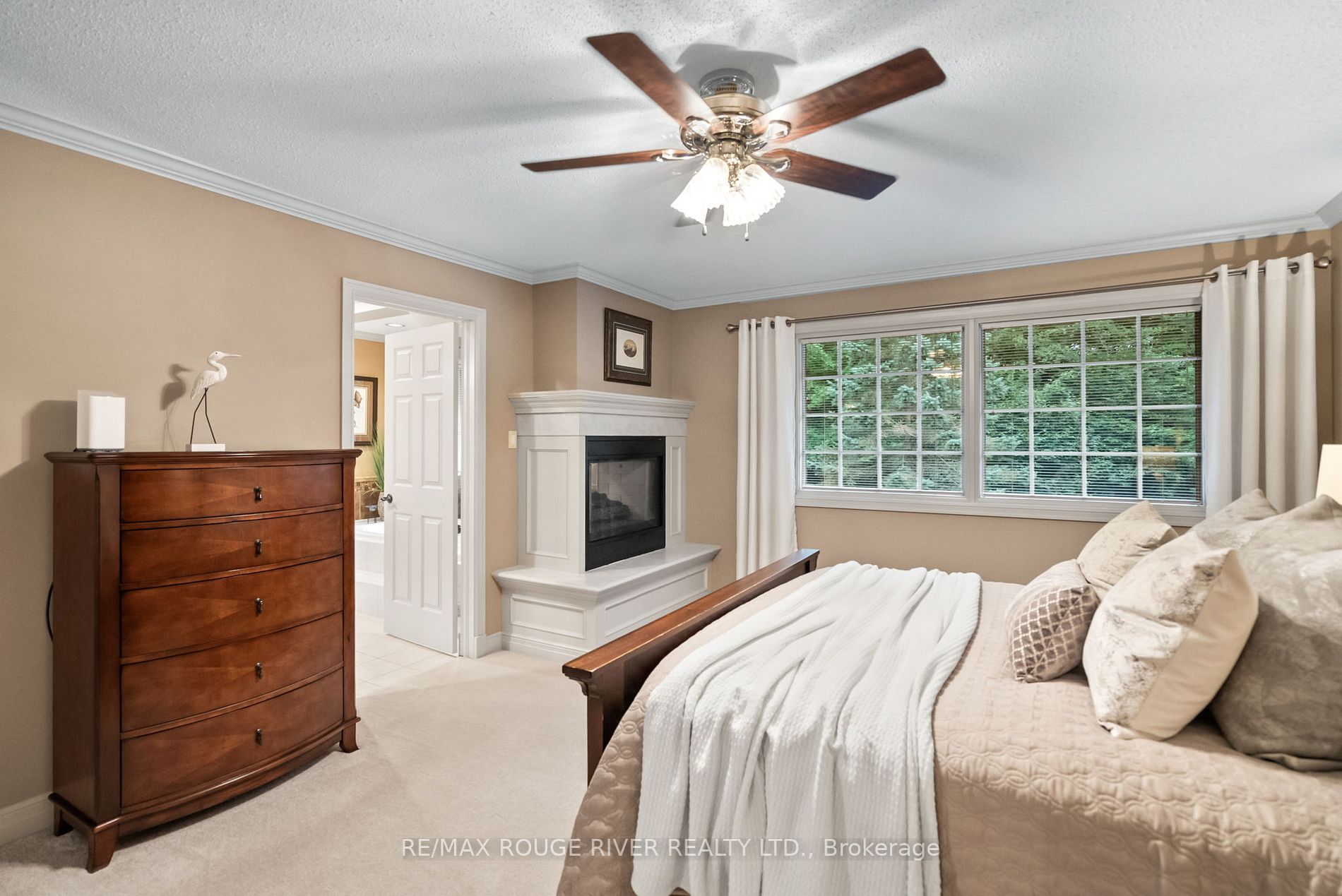 27 Timberlane Crt