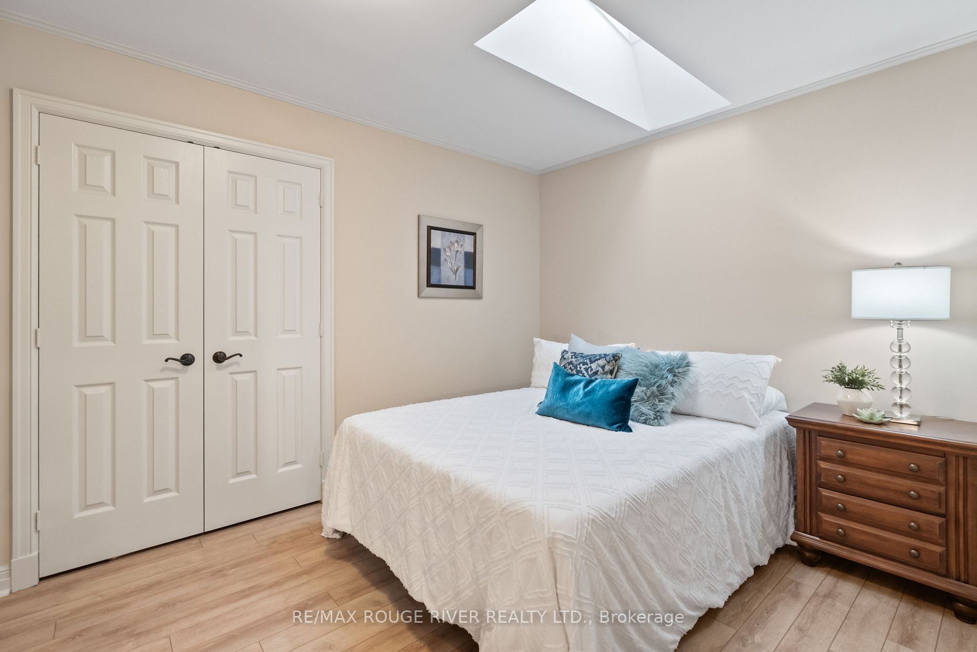 27 Timberlane Crt