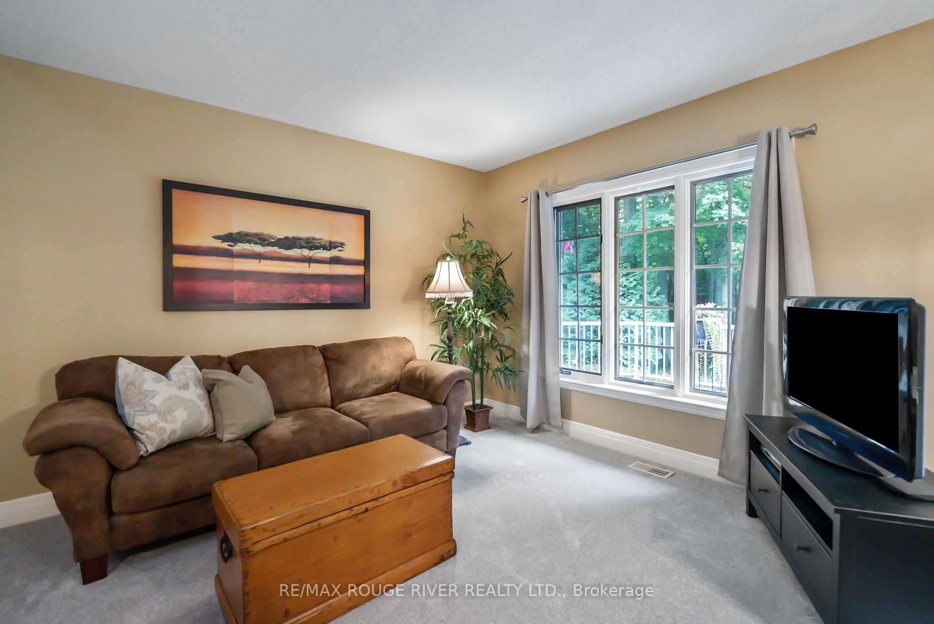 27 Timberlane Crt