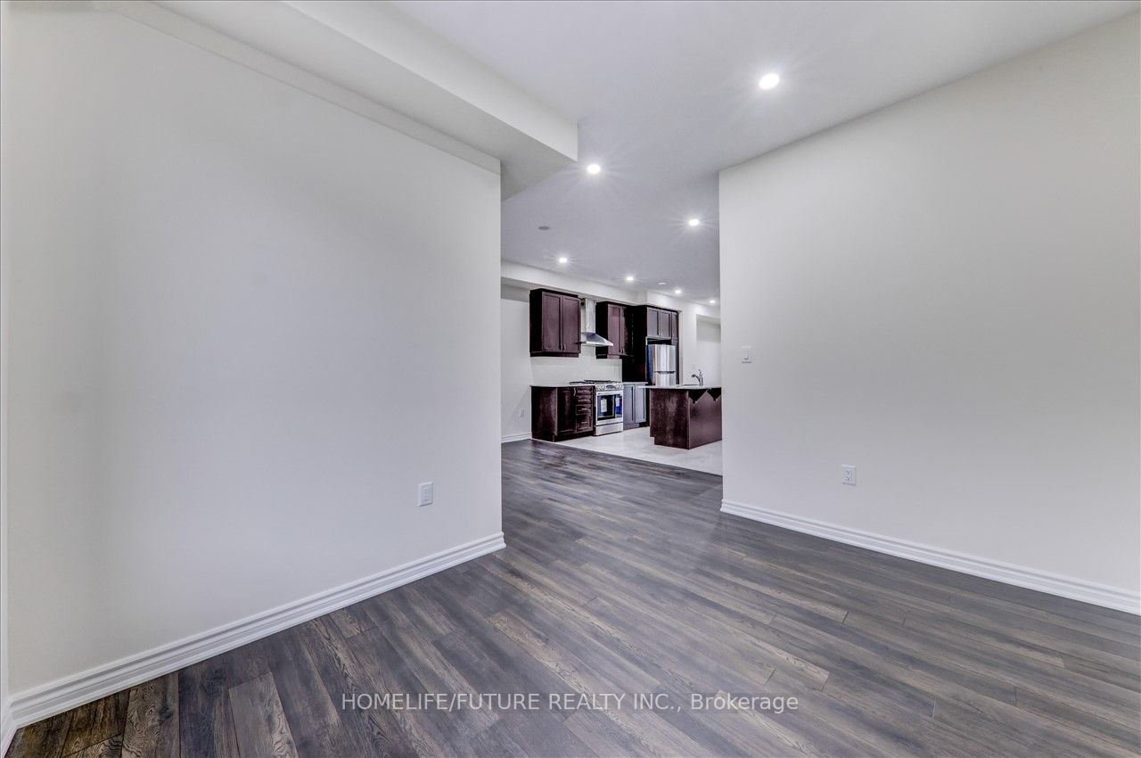 3263 Brigadier Ave
