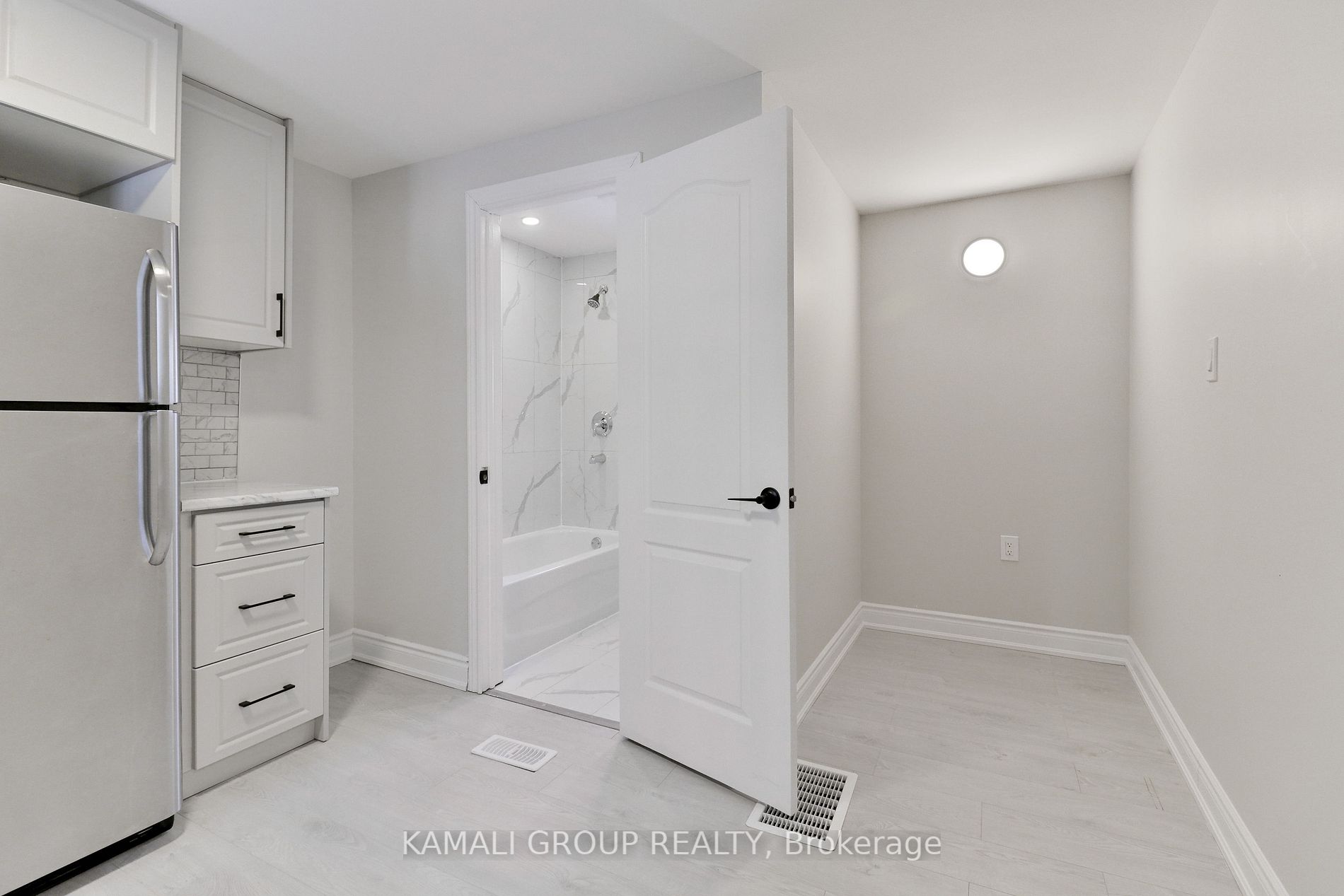 93 Mcmillan Drive, #Unit 1
