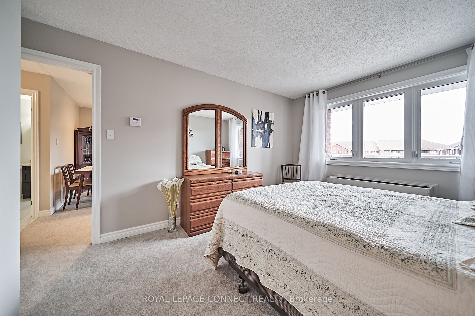 193 Lake Driveway W, #414