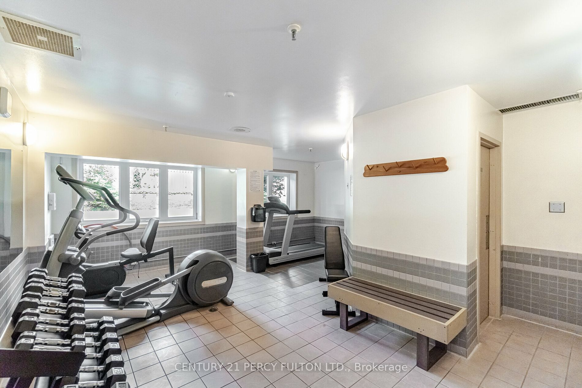 189 Lake Driveway W, #209
