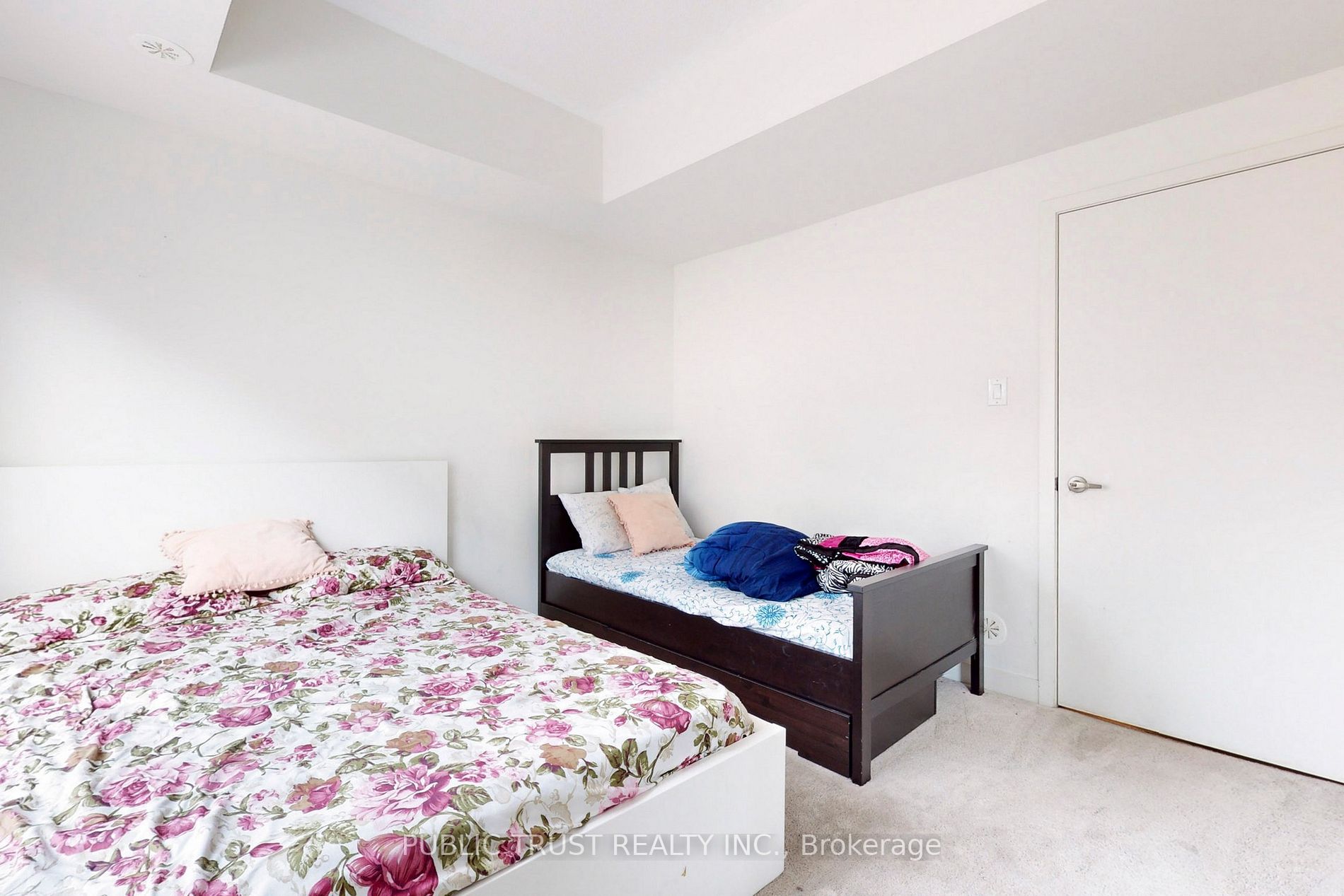 70 Orchid Place Drive #14