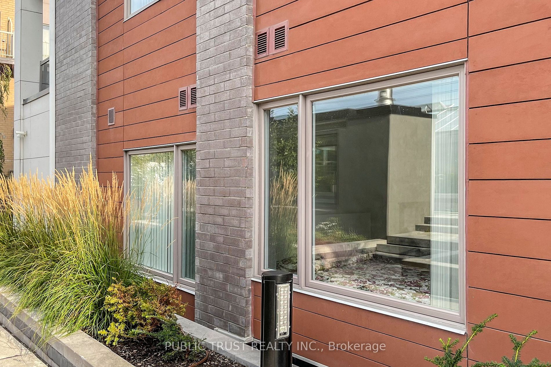 70 Orchid Place Drive #14