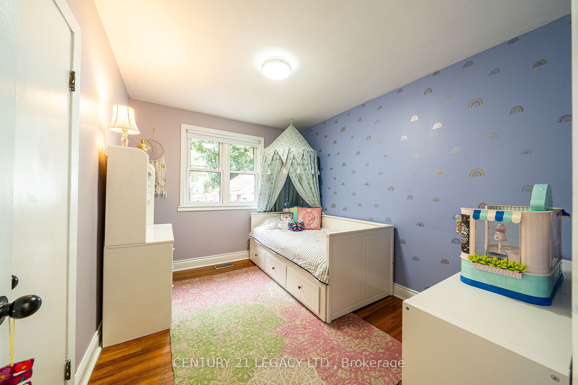 924 Greenwood Crescent