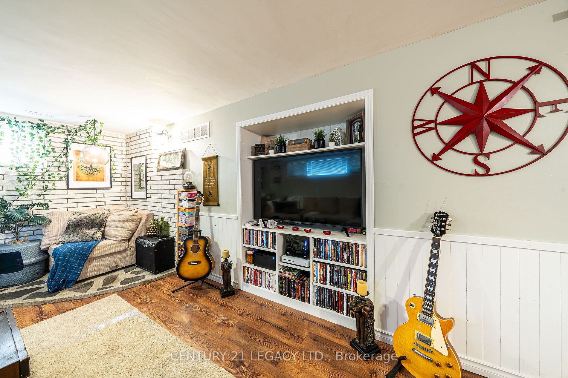 924 Greenwood Crescent