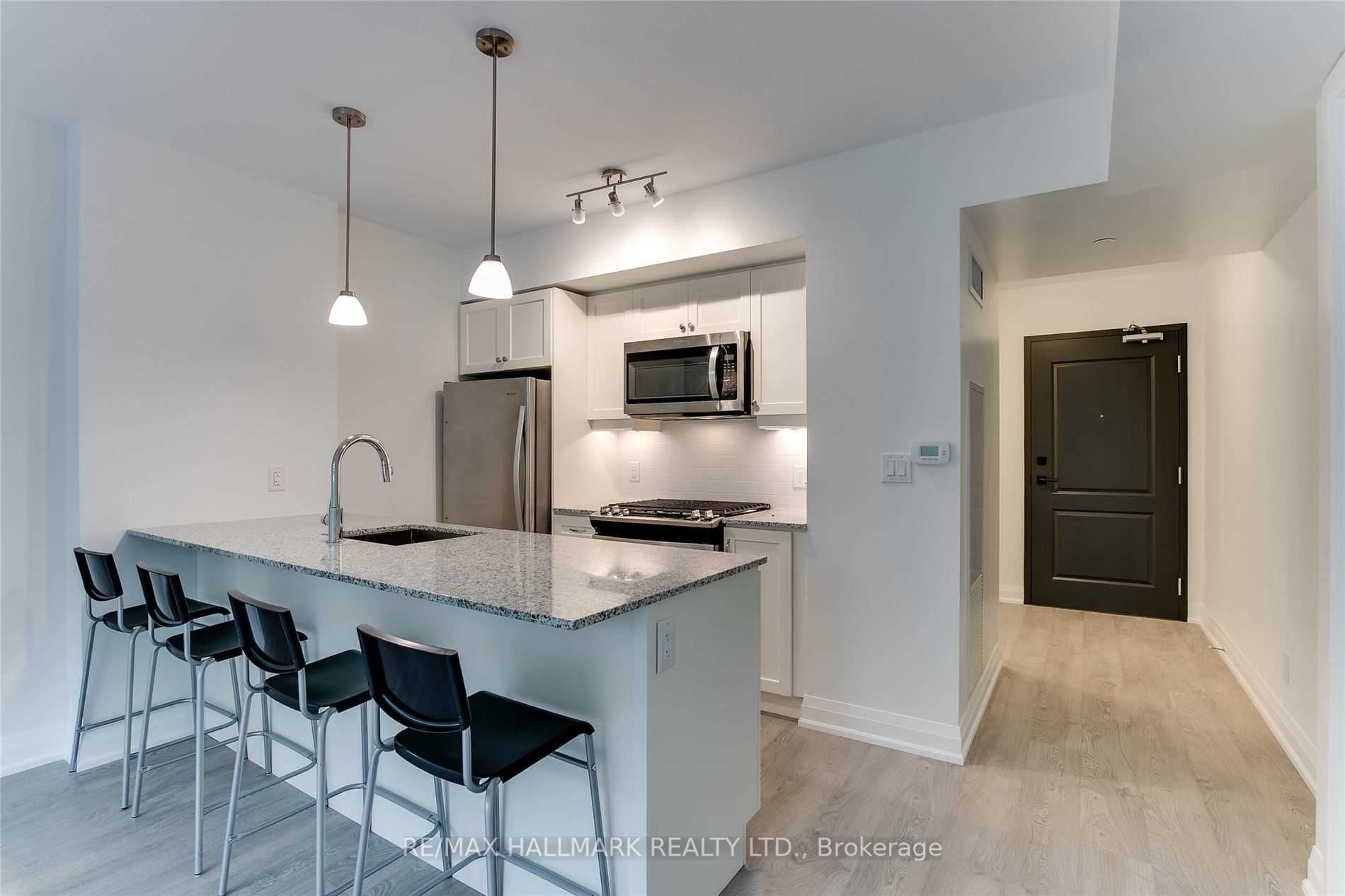 1400 Kingston Rd, #201