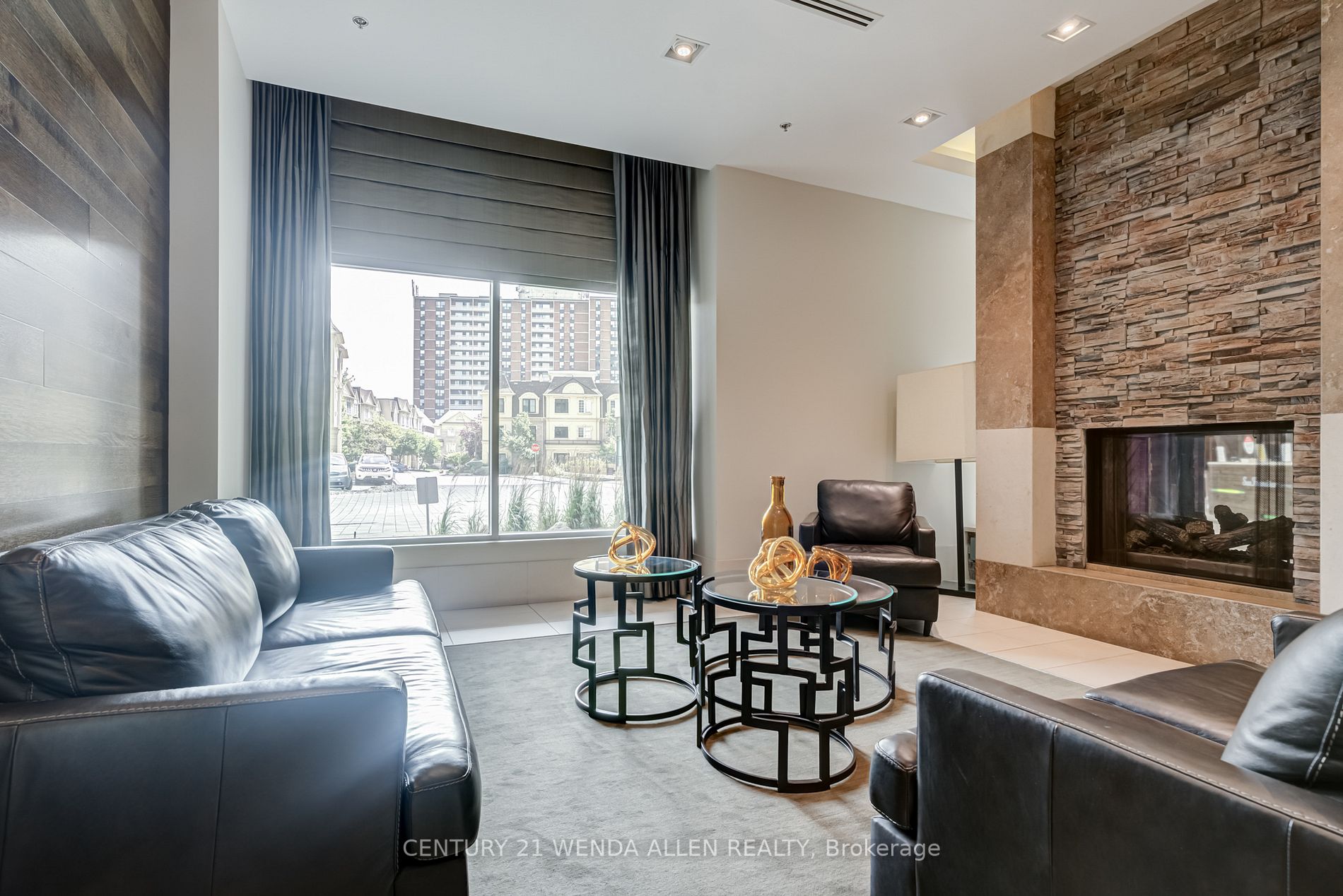 1215 Bayly St, #1308