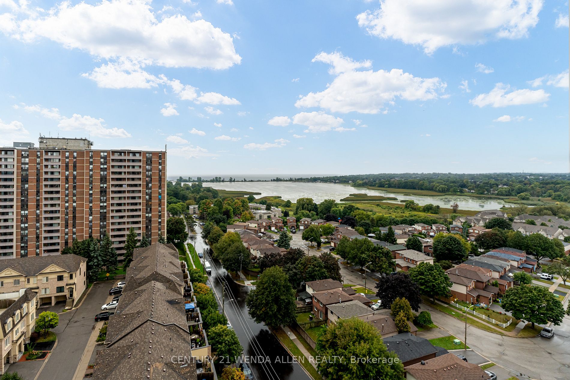 1215 Bayly St, #1308